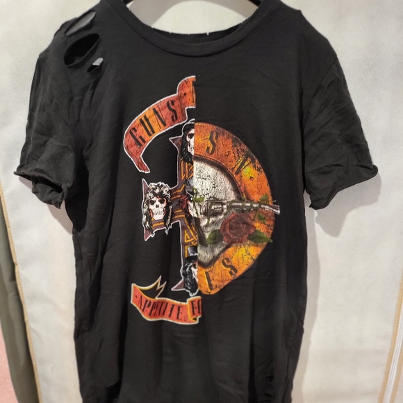GUN N ROSES Graphic Print Distressed T-Shirt - Picture 1 of 8